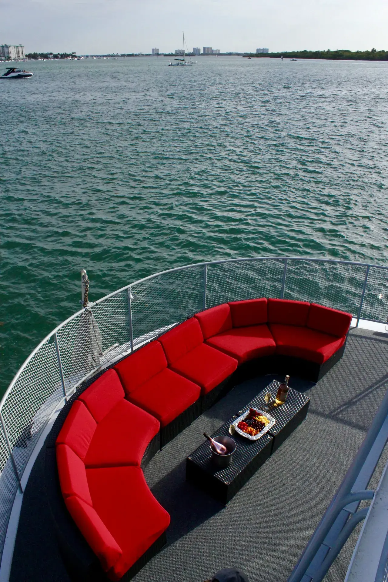 115ft Upus photo 3