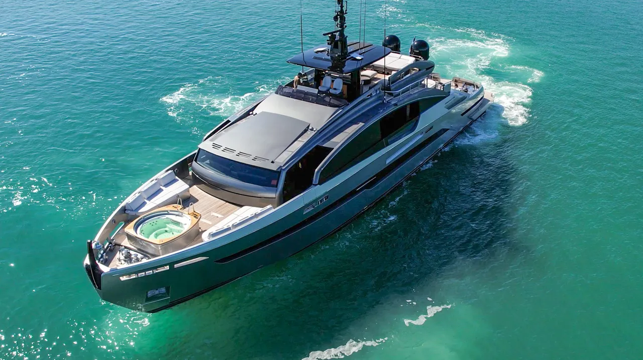 A BillsIn Yachts charter yacht underway off the Miami coastline