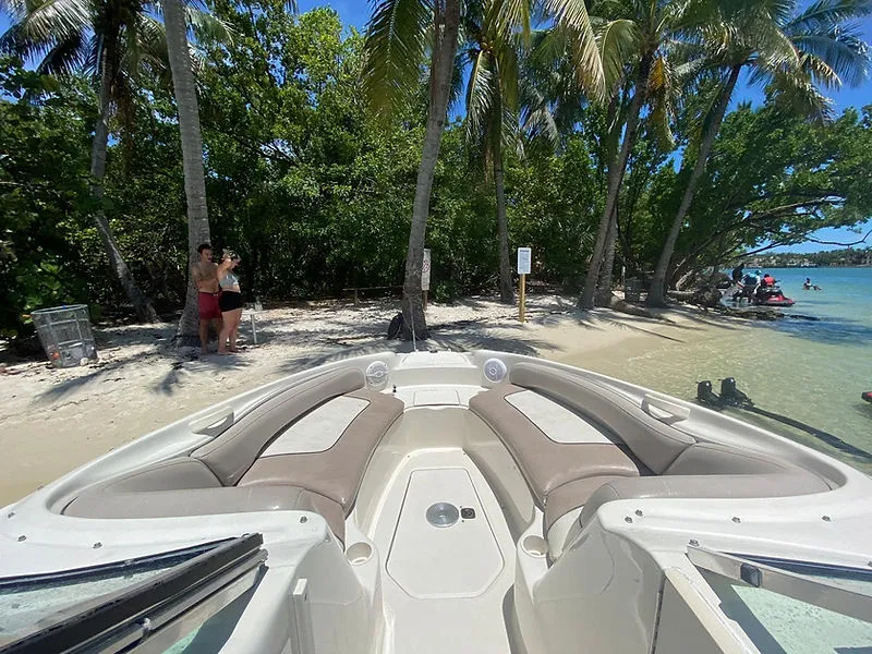 26ft Sundeck photo 2