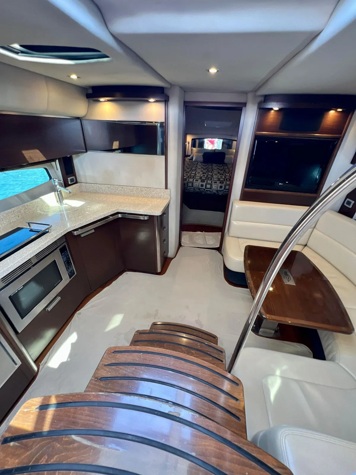 42ft Chaparral photo 5