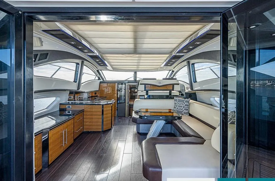 42ft Marquis Sport Coupe photo 4