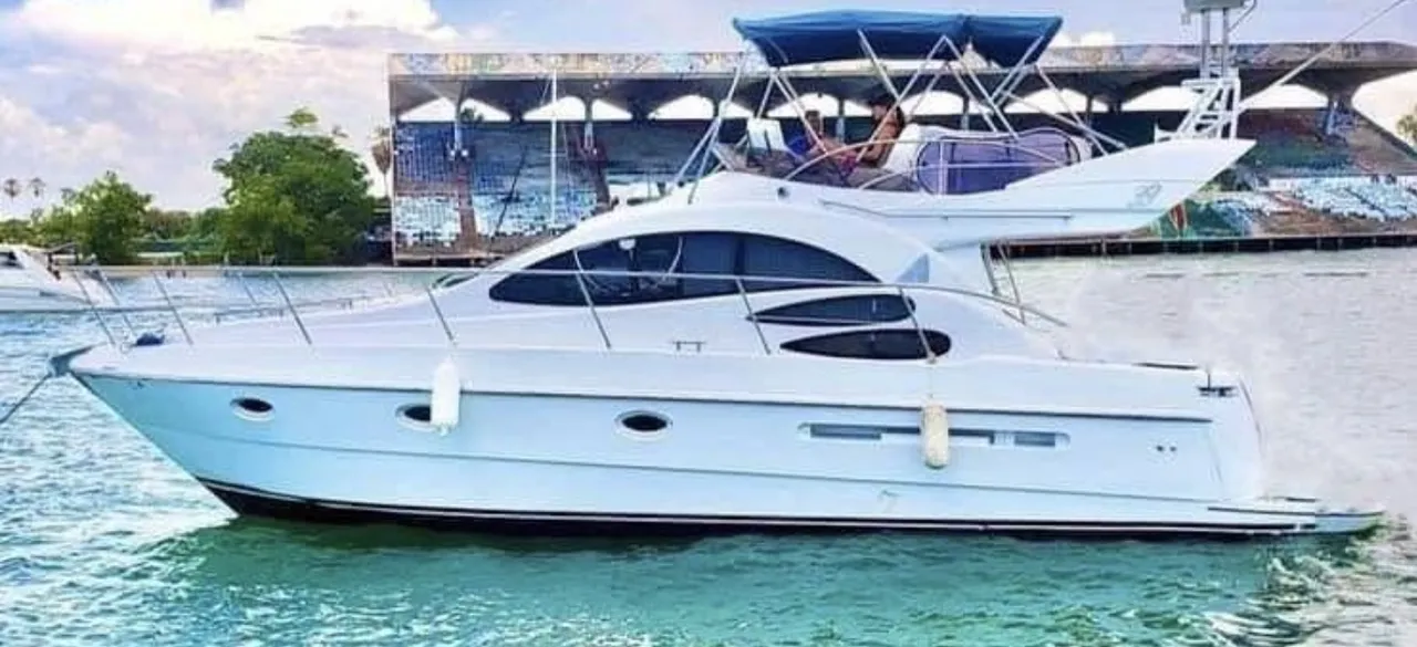 45ft Azimut D — photo 1