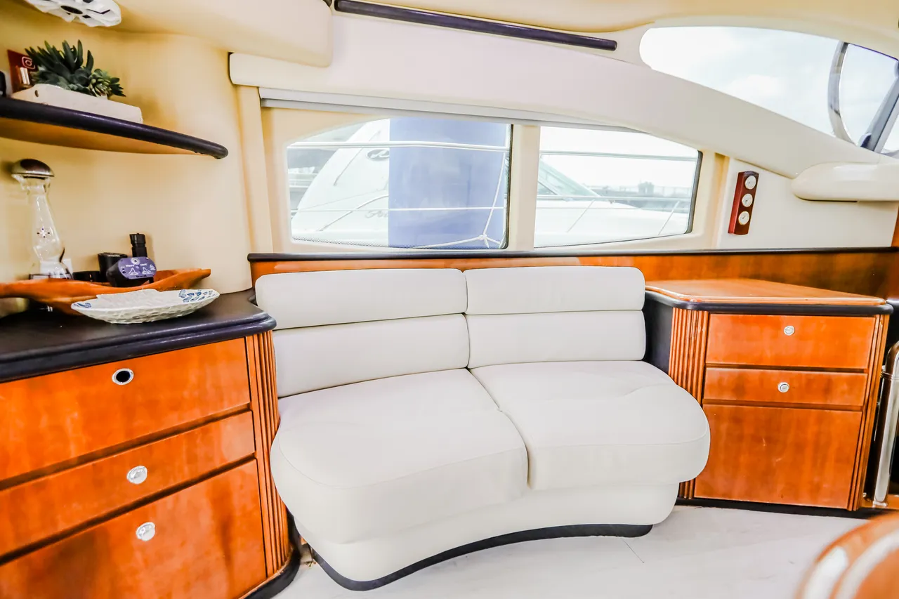 45ft Azimut L photo 4