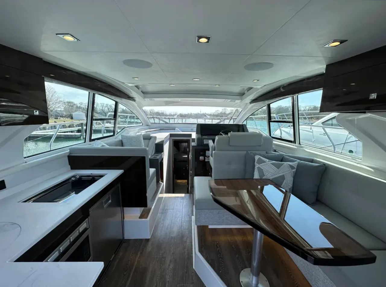 45ft Cantius - Bimini photo 5