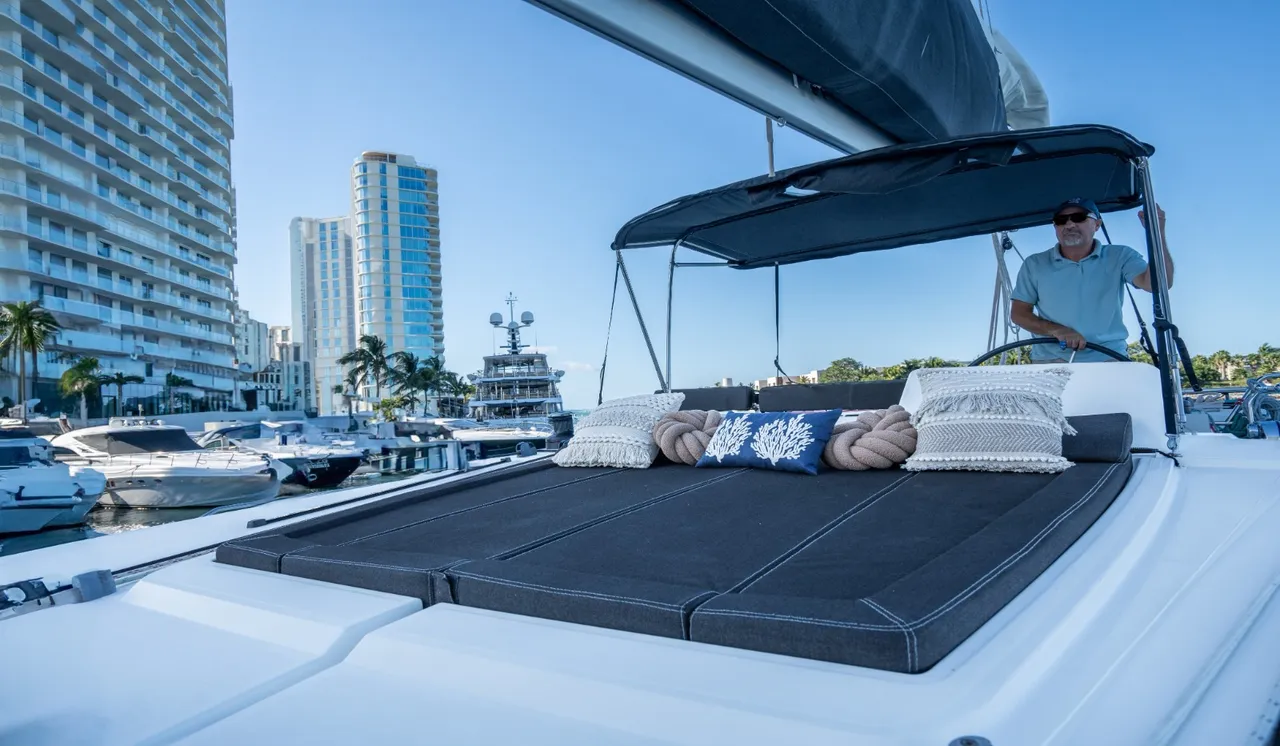 45ft Catamaran Lagoon photo 5
