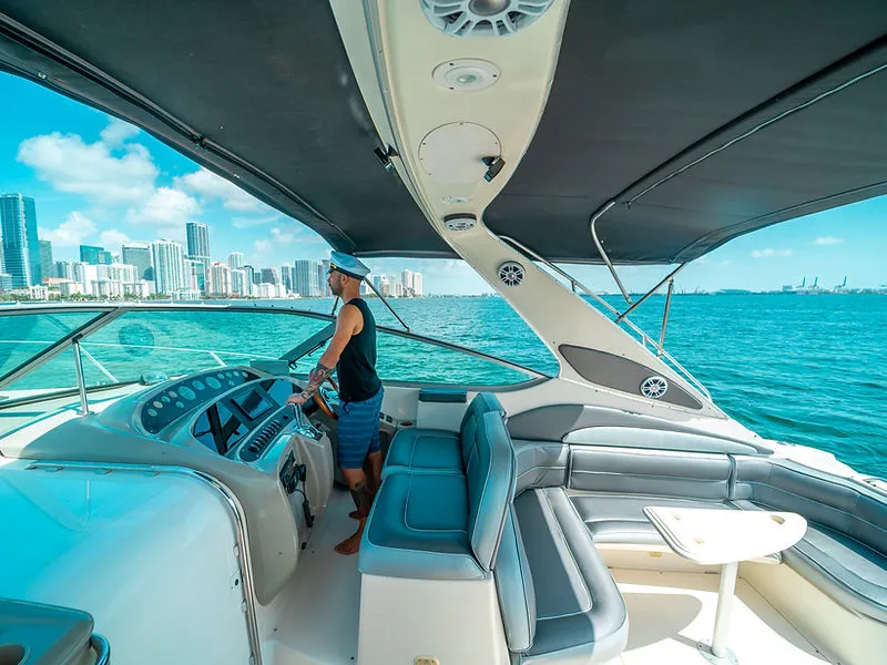 45ft Maxum Cruiser photo 2