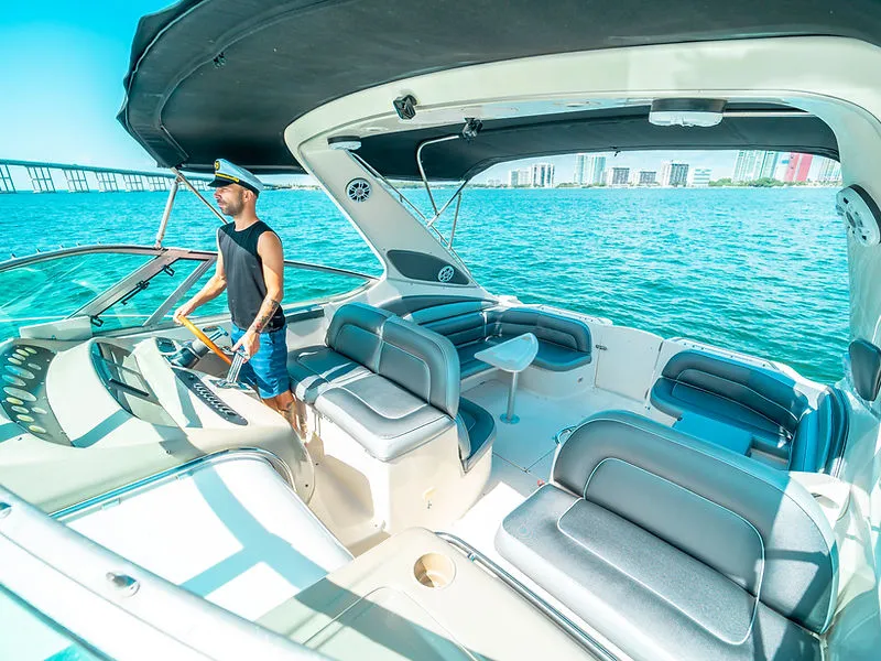 45ft Maxum Cruiser photo 5