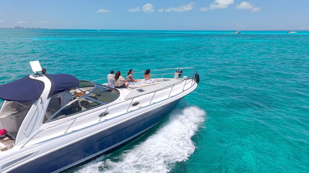 45ft Sea Ray Sundancer photo 3