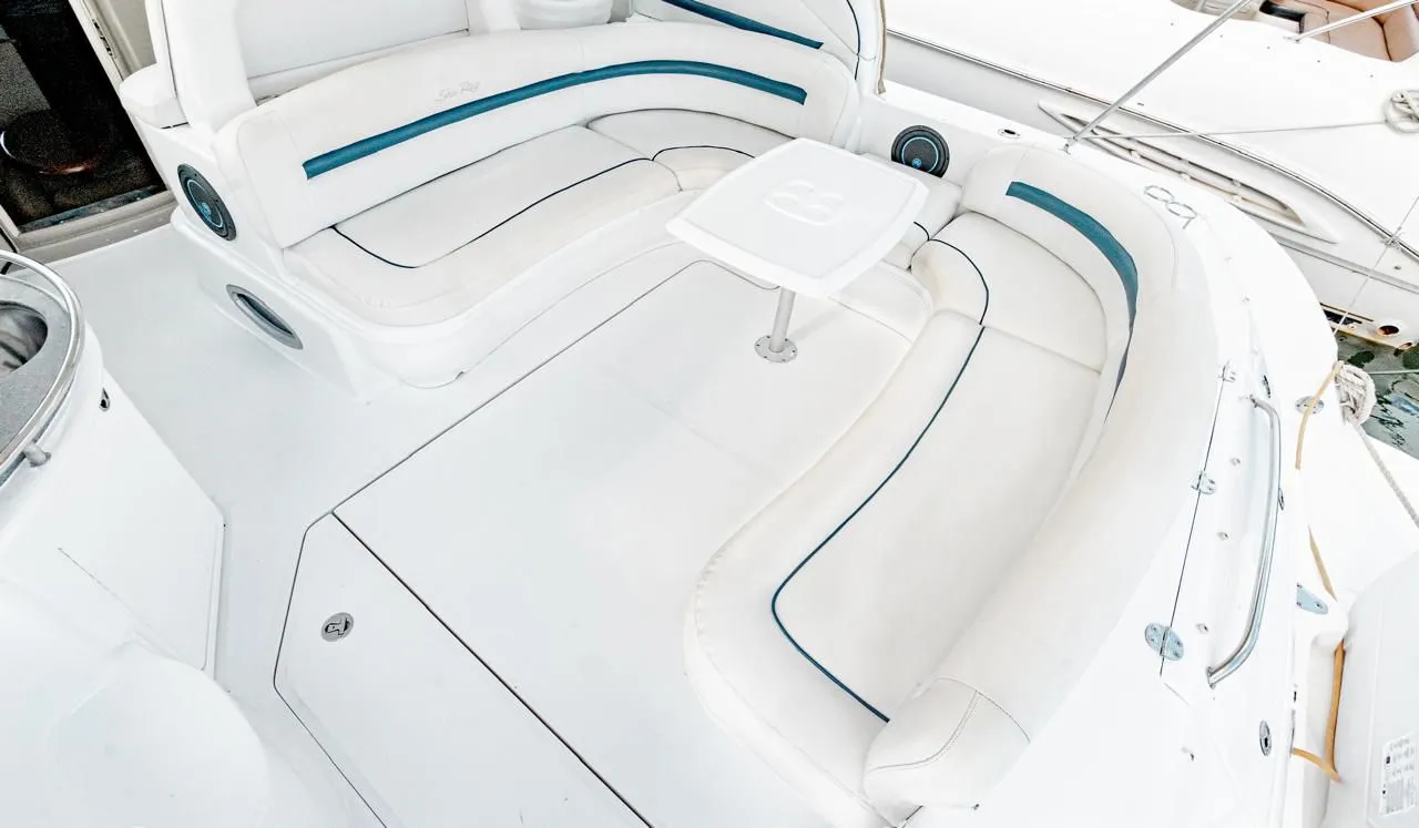 47ft Sea Ray photo 5