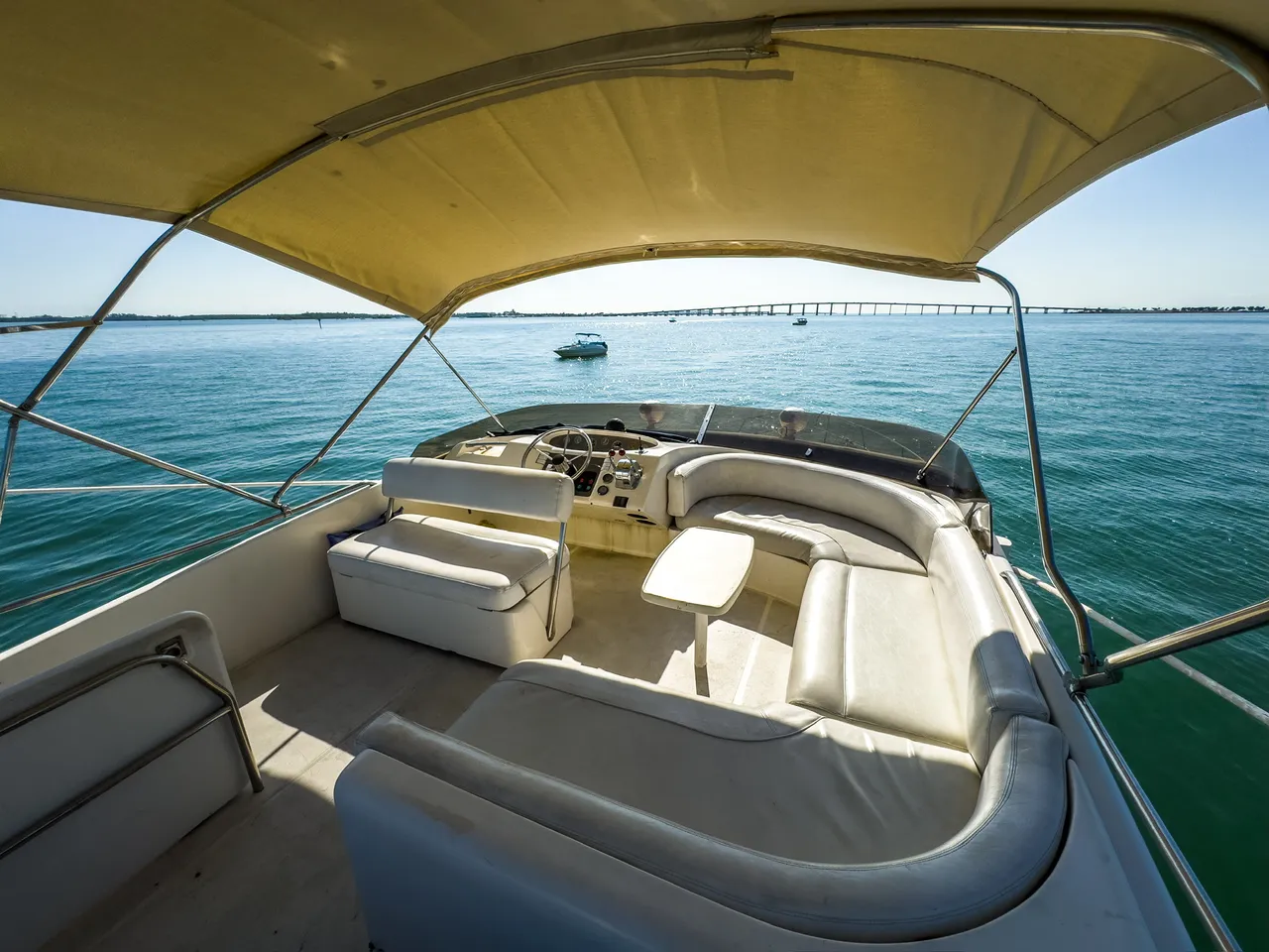 48ft Princess Flybridge photo 3