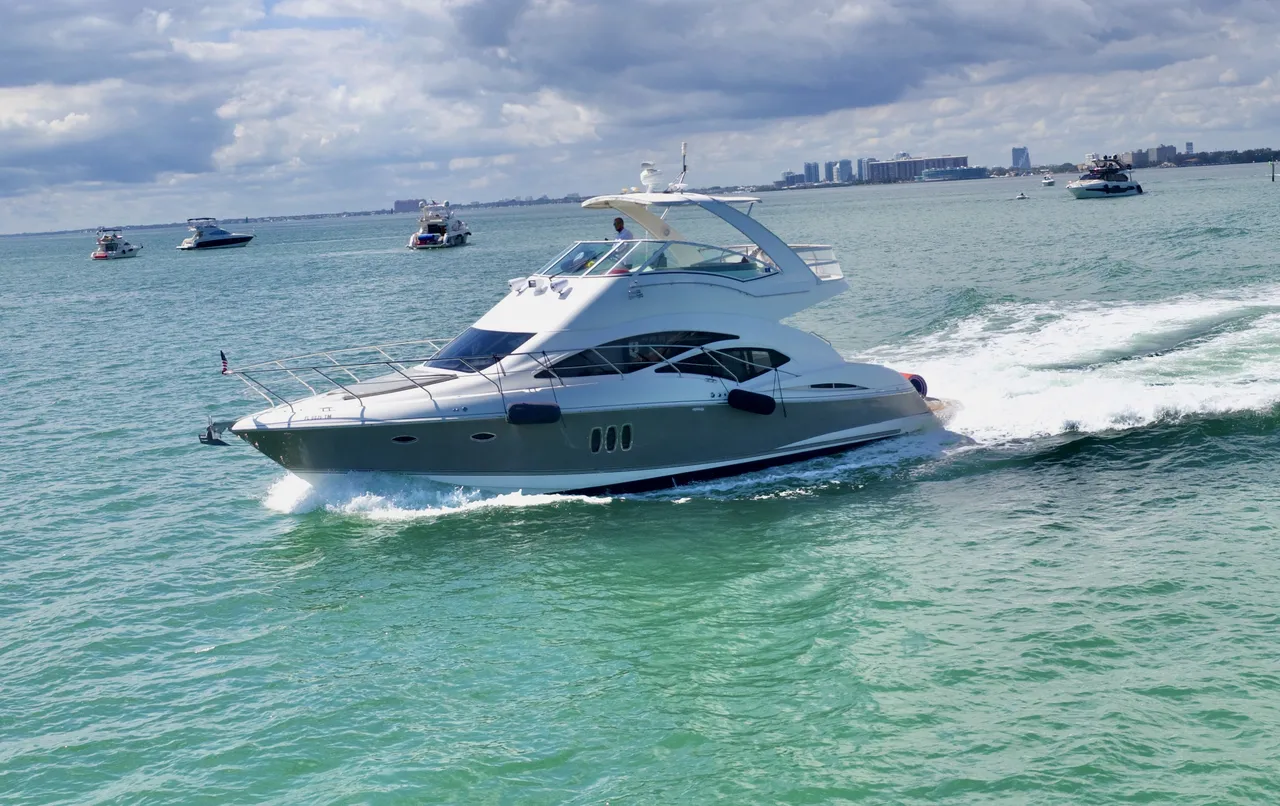 50ft Cruiser Sport Fly — photo 1