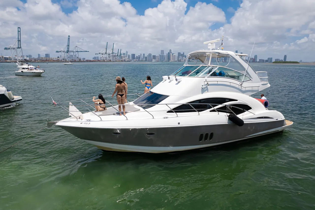 50ft Cruiser Sport Fly photo 5