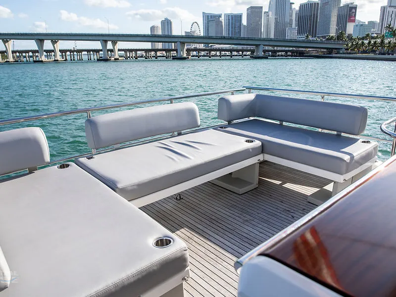 52ft Azimut (2020) photo 4