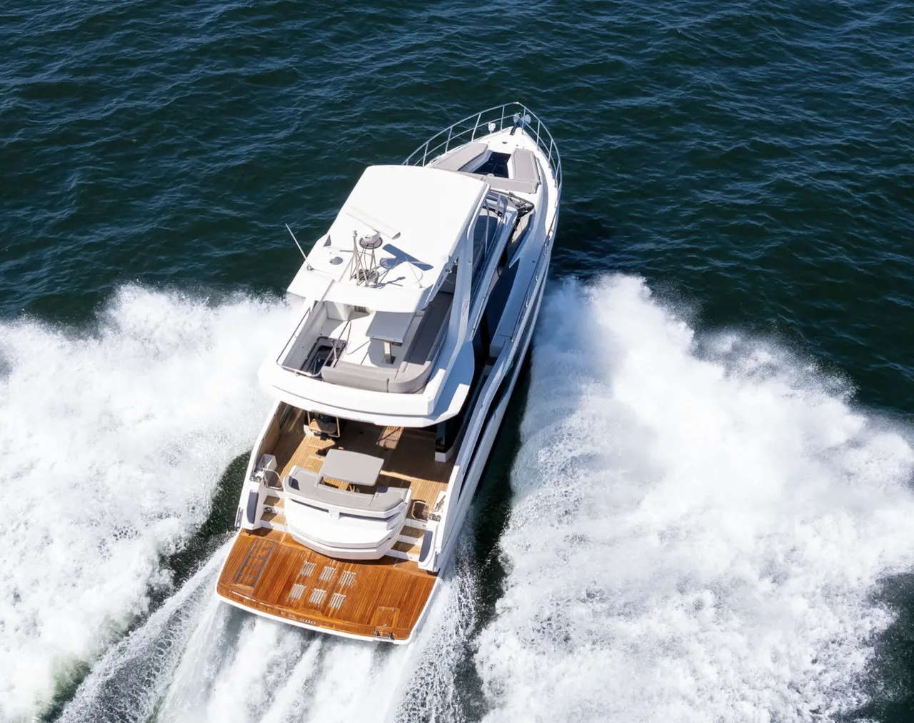 53ft Galeon Fly (2024) photo 3