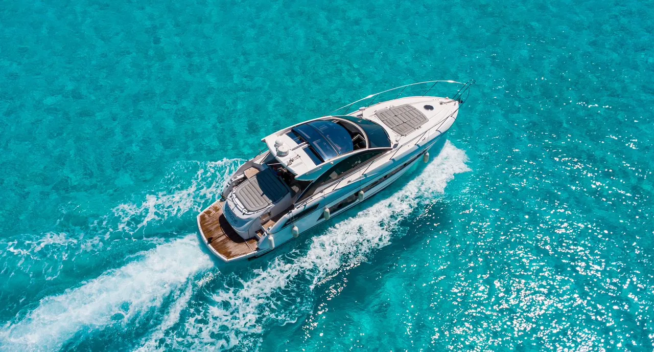 54ft Sunseeker San Remo photo 3