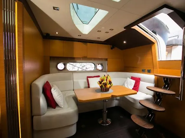 54ft Sunseeker San Remo photo 5