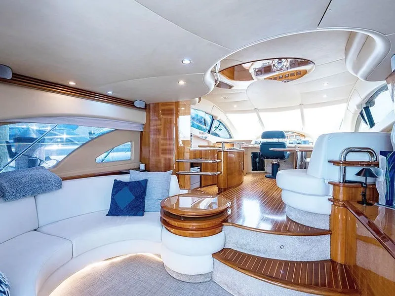 55ft Azimut D photo 5