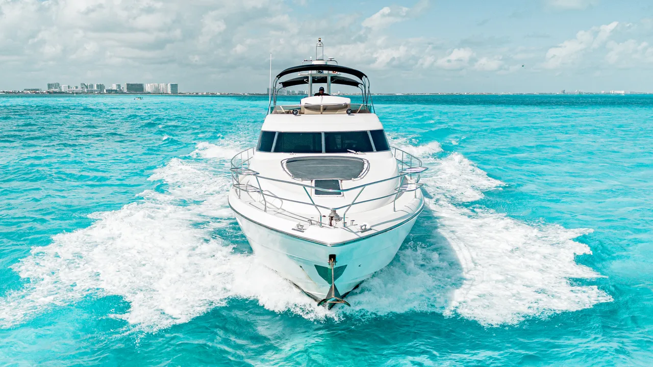 65ft Fairline Squadron — photo 1