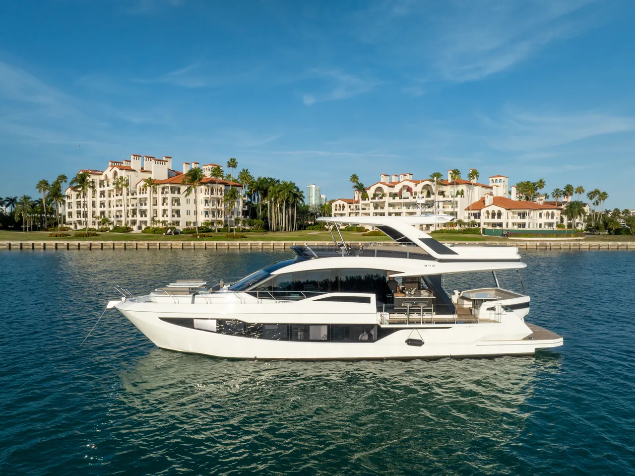 68ft Galeon (2025) — photo 1