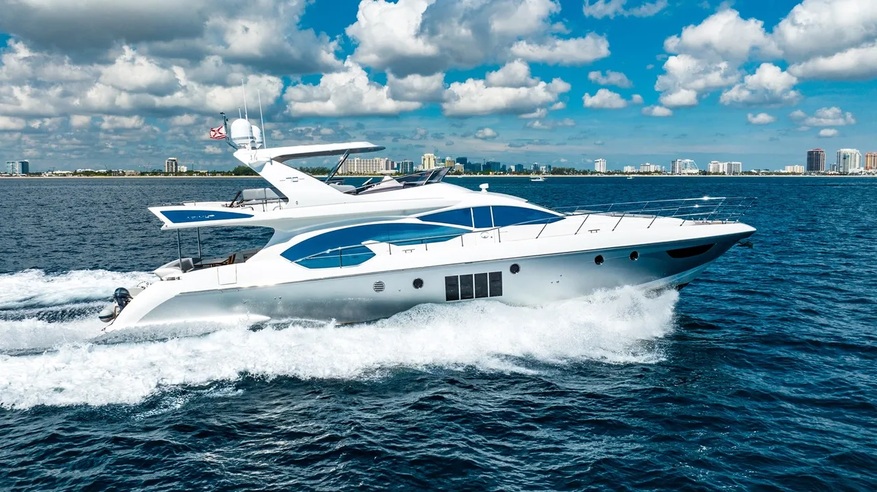 70ft Azimut DLT — photo 1