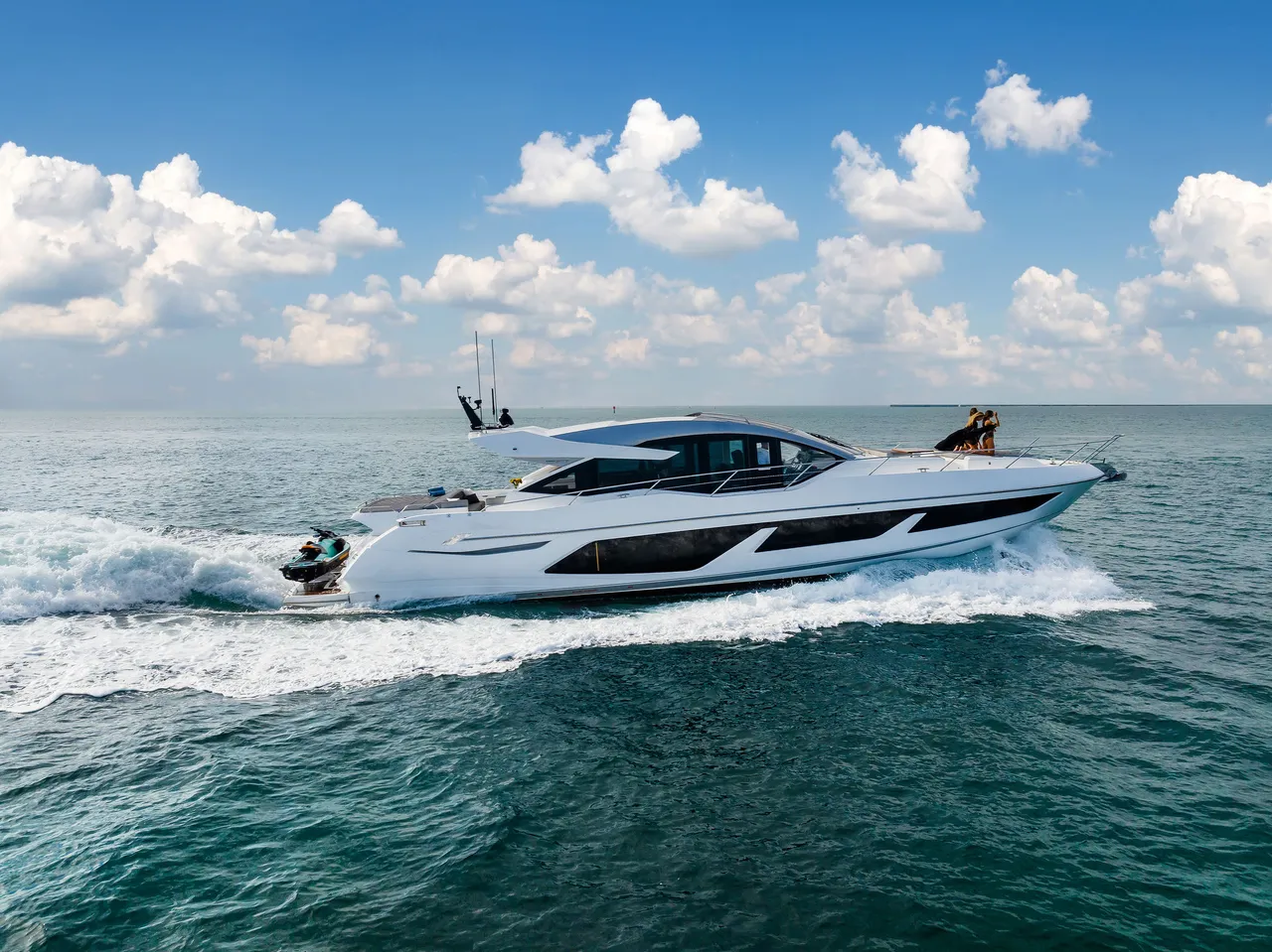 74ft Sunseeker photo 3