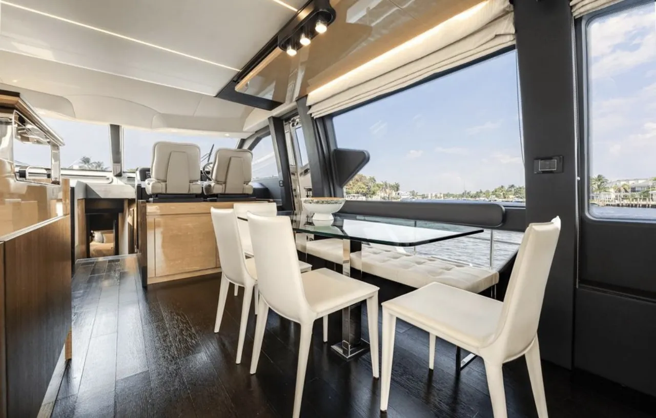 75ft Azimut Fly G photo 5