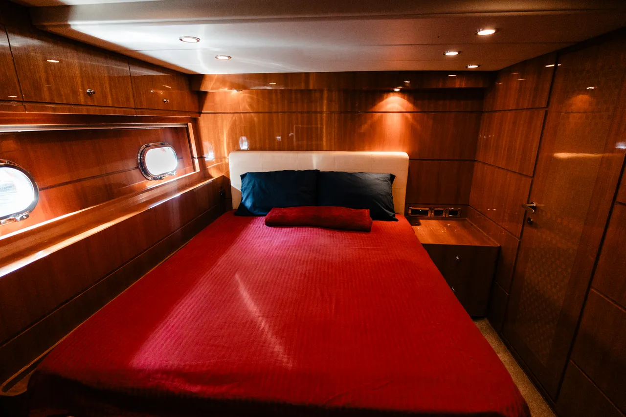 80ft Dynacraft photo 4