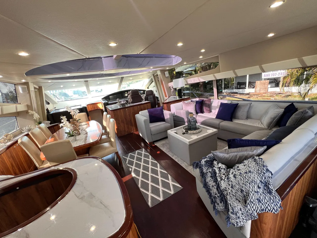 82ft Sunseeker Predator photo 3