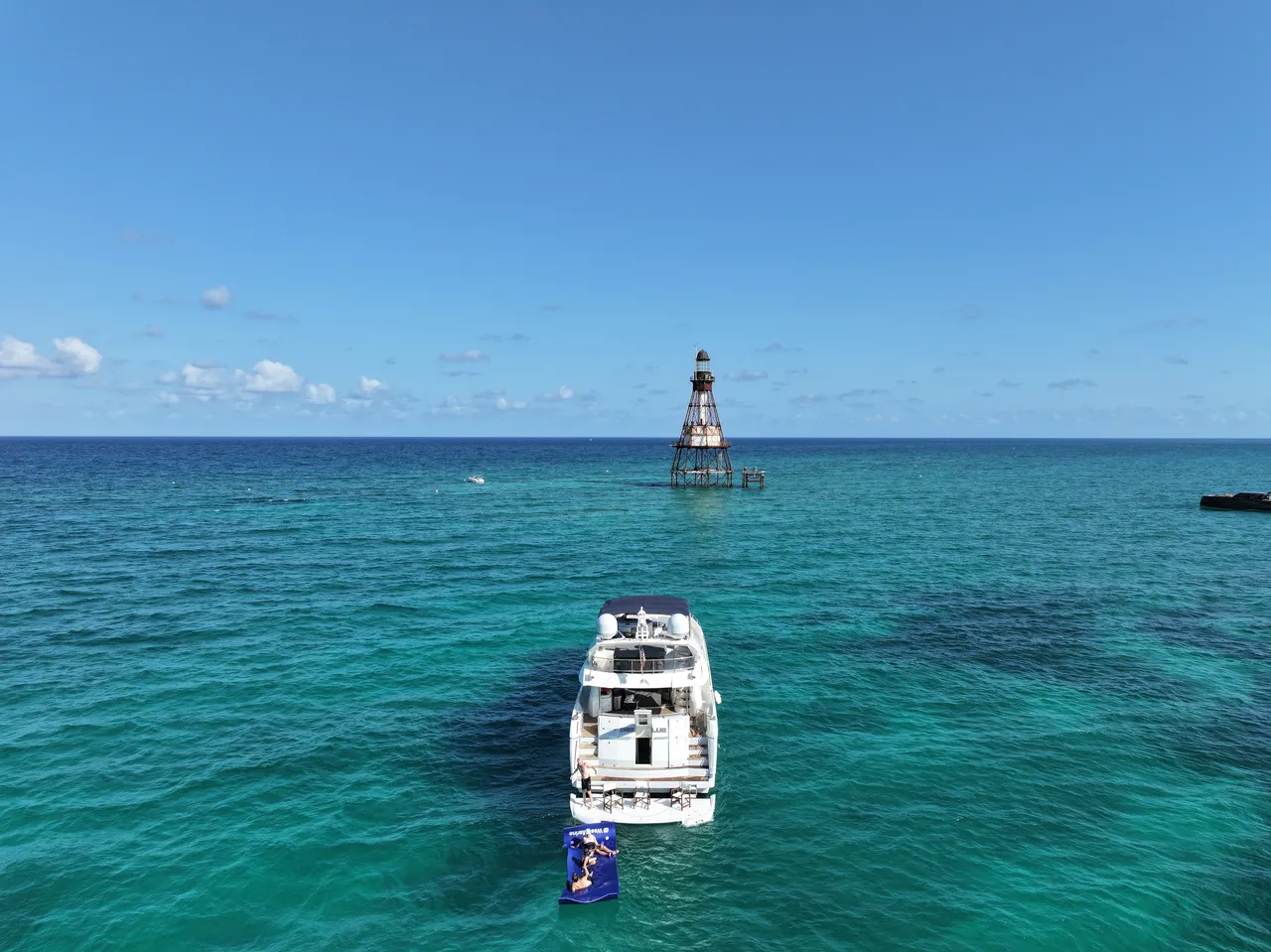 90ft Sunseeker DP photo 2